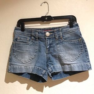 Union Bay Medium Wash Denim Short Shorts Vintage